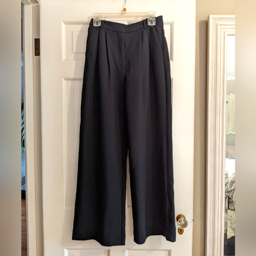Abercrombie & Fitch Sloane Tailored Wide Leg Pant